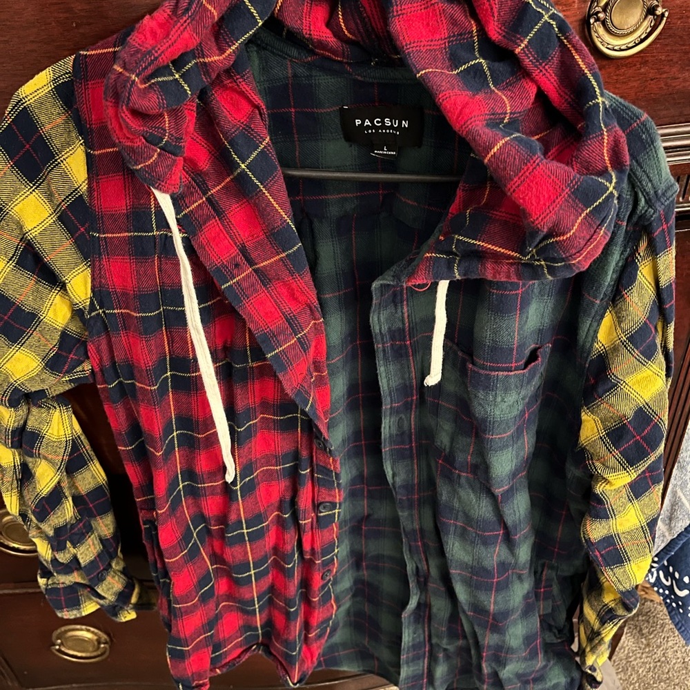 PacSun hooded button down